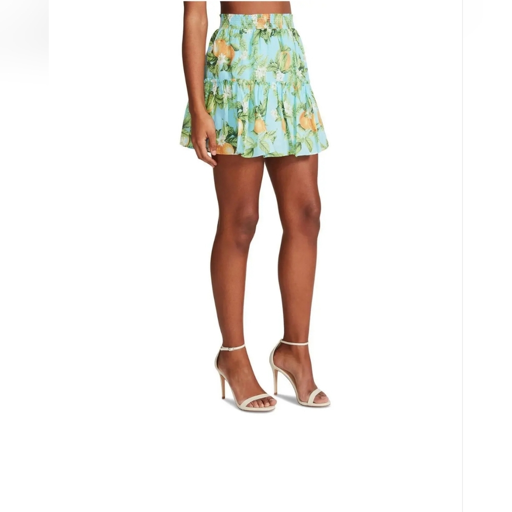 BB DAKOTA BY STEVE MADDEN FLORAL HAWAIIAN SKIRT